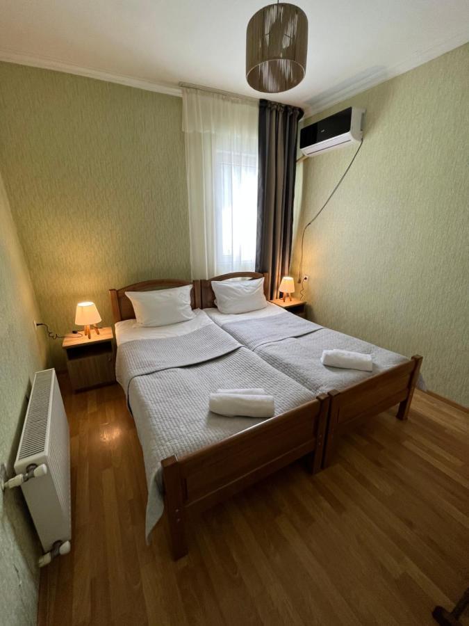Hillside Guesthouse Bordschomi Exterior foto